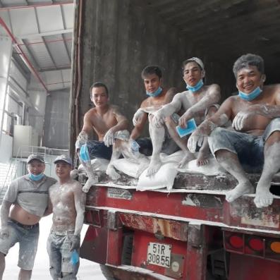 Bốc xếp tại KCN Tân Phú Trung