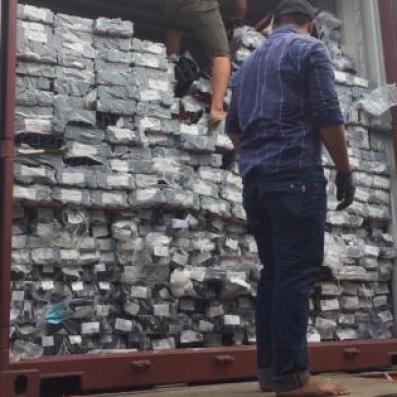 Bốc xếp container xe tải trọn gói