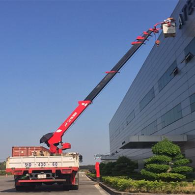 Cho thuê xe nâng, xe cẩu giá rẻ tại HCM